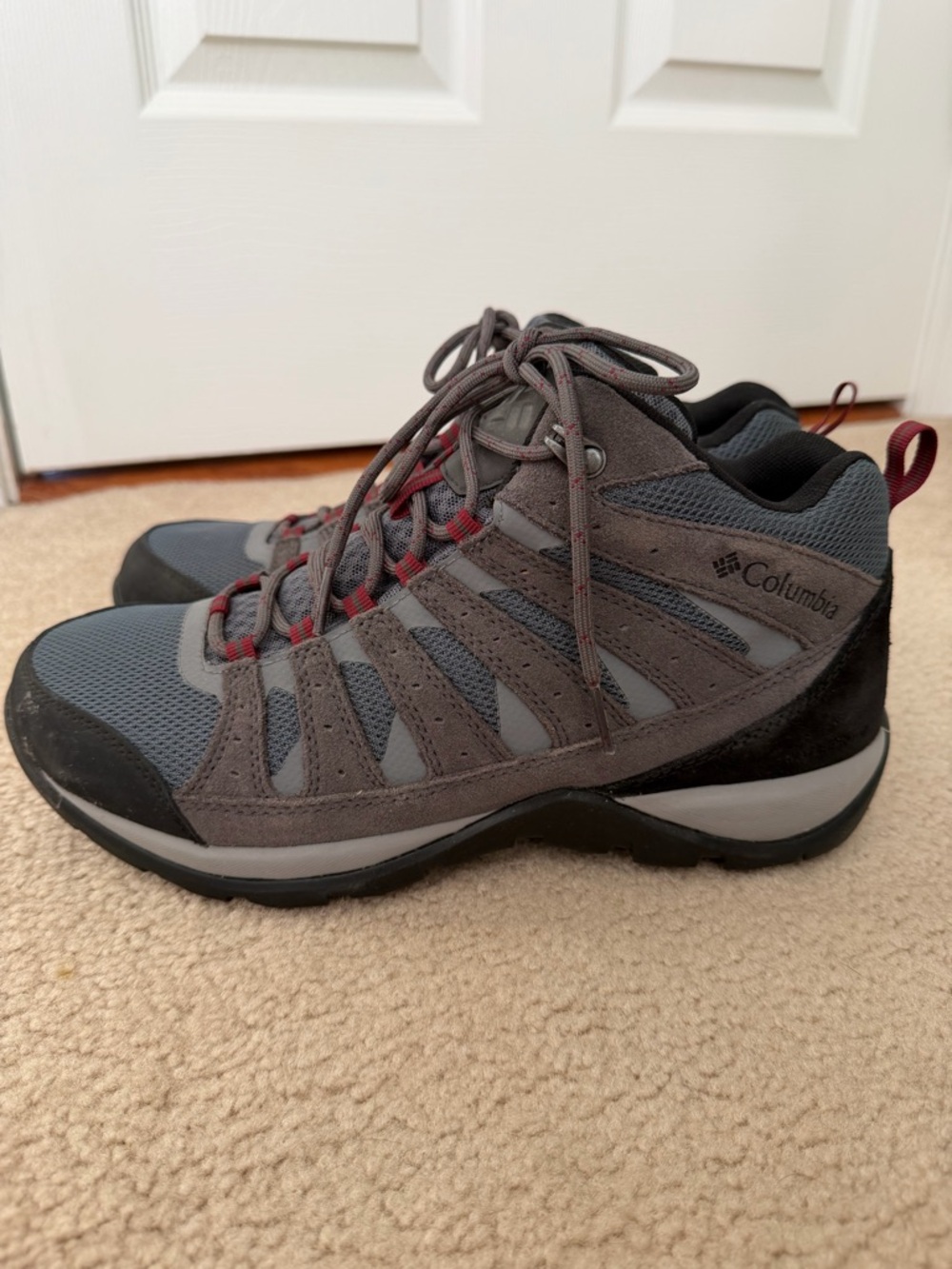 Men’s Columbia Redmond Hiking Boots - Size 9W - New